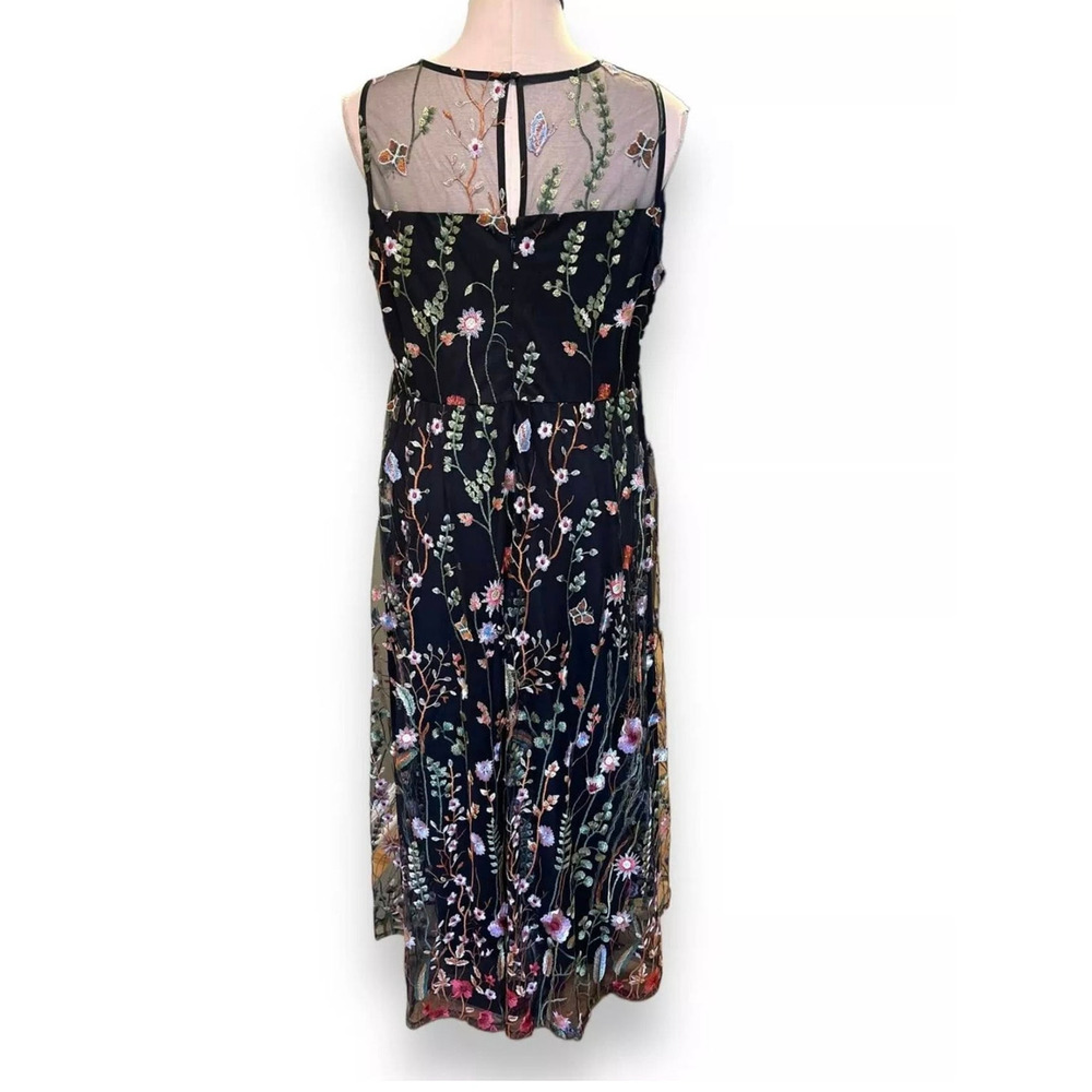 Torrid Size 18 Black Floral Embroidered Mesh Overlay Formal Cocktail Maxi Dress - Picture 3 of 3